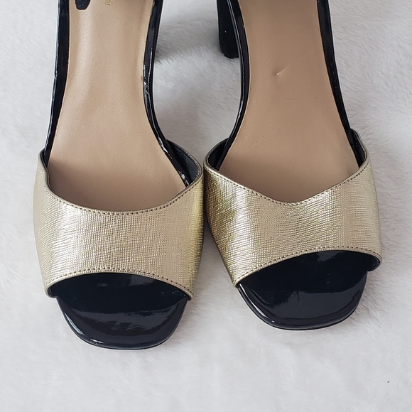 BCBGeneration Heels size 7M - Picture 5 of 14